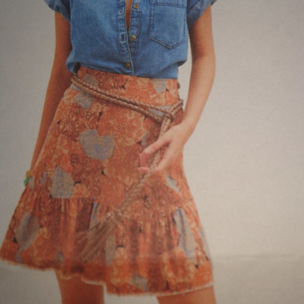 Anthropologie Pilcro Flounced Mini Skirt S Neutral Motif Elastic Waist Back